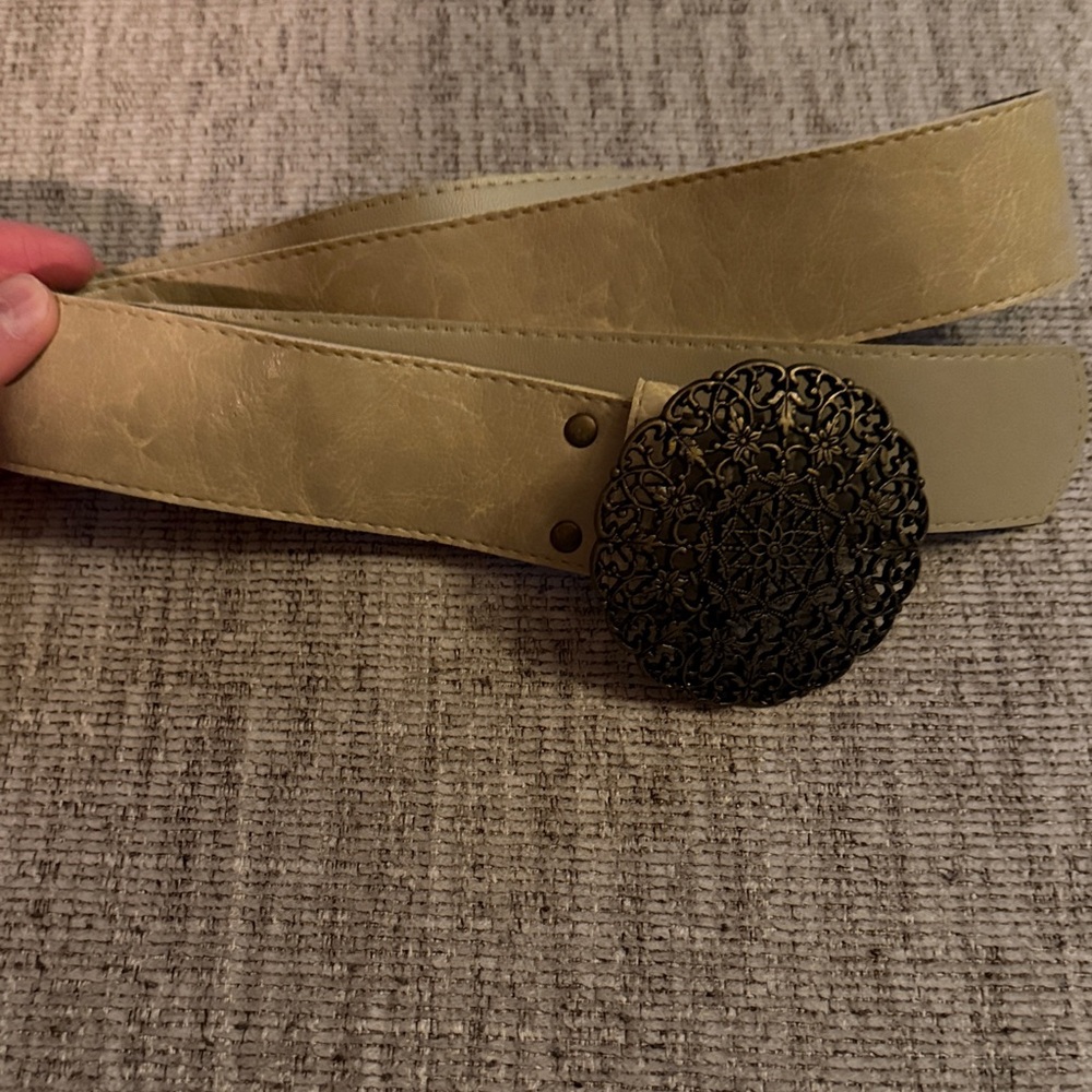 Elegant Cream Belt with Intricate Black Buckle